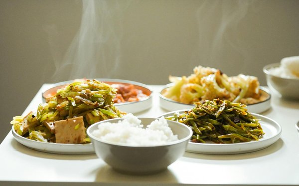 Top Energy-Efficient Lighting Ideas to Illuminate Your Long Hallway